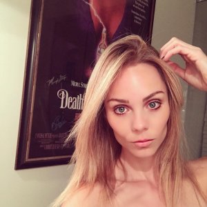 Laura-Vandervoort-HQCelebrities.com-829.jpg