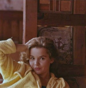 Tuesday Weld (9).jpg