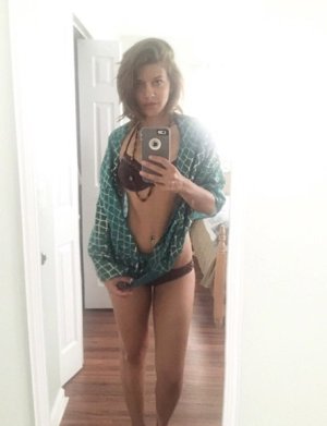 Juliana Harkavy.jpg