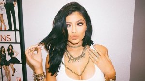 Kylie-Jenner-Sexy-4.jpg