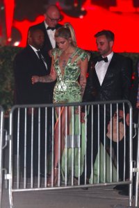 Paris Jackson arrives 10 thefappeningblog.com.jpg