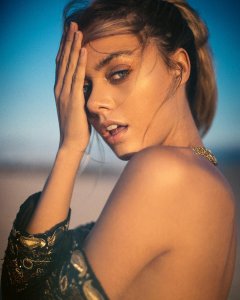 TheFappeningBlog.com - Hannah Kirkelie Nude & Sexy 47.jpg