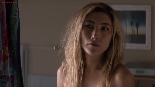 Dichen_Lachman_-___Kingdom_S03_E04_1080p__1__37.jpg