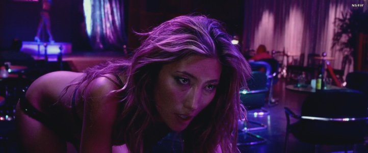 Dichen Lachman @ Too Late (2015)DichLach_ToLa_2015_7_02.jpg