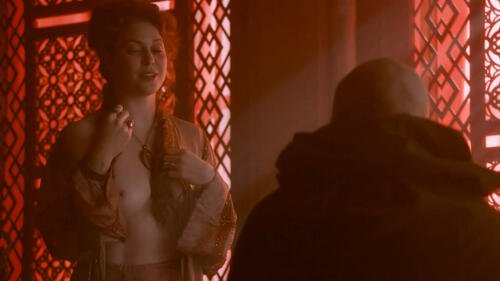 Esme Bianco - Game of Thrones - S02E10_4-500.jpg