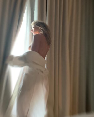 Alena Savostikova (14).jpg