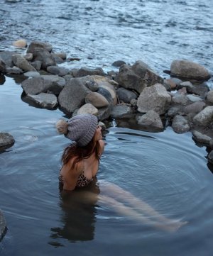 genevieve-padalecki (3).jpg