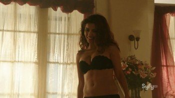 Katrine De Candole and Shivani Ghai - Dominion (2014) s1e8 3.jpg