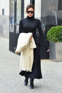 TheFappeningBlog.com - Victoria Beckham Sexy 3.jpg