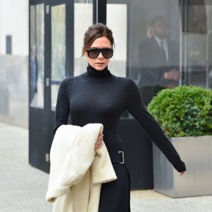 TheFappeningBlog.com - Victoria Beckham Sexy 8.jpg