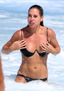 TheFappeningBlog.com - Lisa Clarke 4.jpg