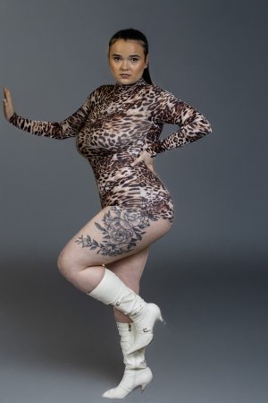 Katieexo134  484  (3).jpg