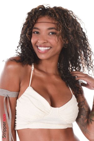 0012-07 thefappeningblog.com.jpg