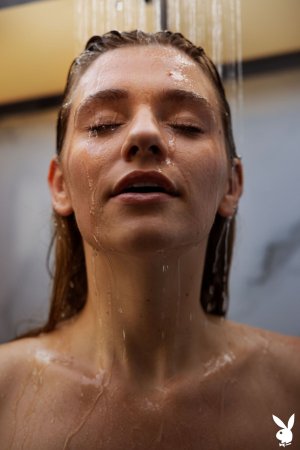 0001-15 thefappeningblog.com.jpg