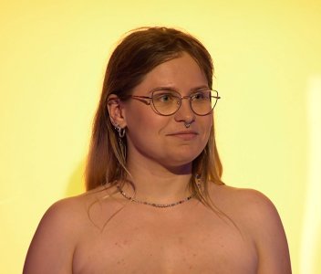 Screenshot_20250114_034407_Video Player.jpg