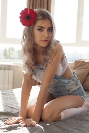 charming-and-cute-girl-exhibits-her-magnificent-boobs-and-her-smooth-pussy-01 thefappeningblog...jpg