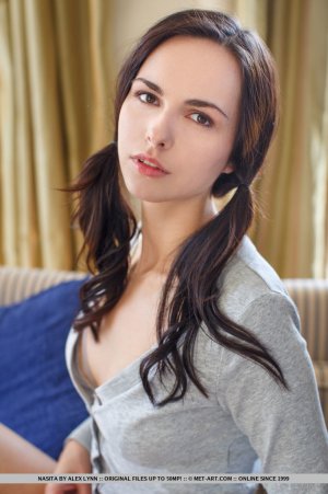 nasita-shamelessly-exposes-her-delicious-pink-pussy-01 thefappeningblog.com.jpg