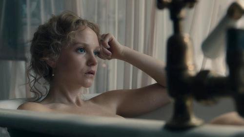 Joanna Vanderham - Warrior - S01E06 - 2_1-500.jpg