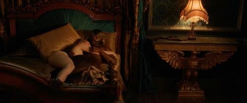 Tamzin Merchant - Carnival Row - S01E08_1-500.jpg