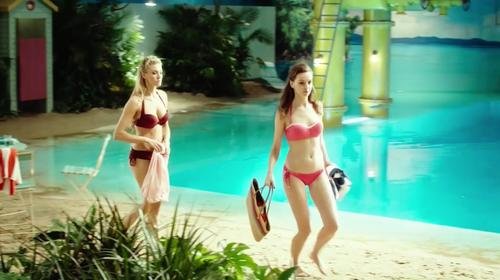 Jessica Sipos, Michelle Mylett, Tricia Helfer & Unknown - Ascension - S01E03_3-500.jpg