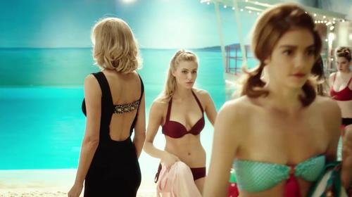 Jessica Sipos, Michelle Mylett, Tricia Helfer & Unknown - Ascension - S01E03_4-500.jpg