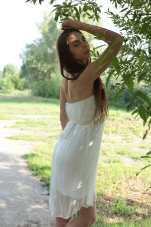 if-you-love-chicks-with-small-tits-this-brunette-newcomer-is-for-you-02 thefappeningblog.com.jpg