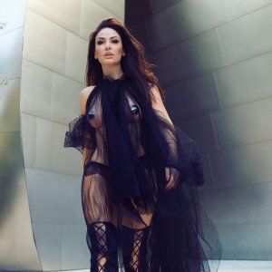 Bleona Qereti 2 thefappeningblog.com.jpg