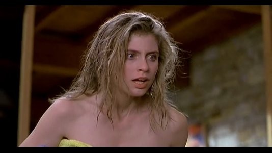 A House in the Hills ( 1993 ) Helen Slater.f7de88429001710.jpg