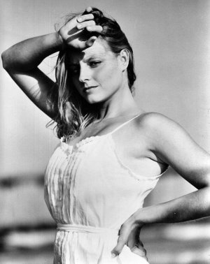 Jodie Foster (2).jpg