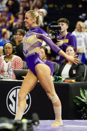 florida-v-lsu-gymnastics-meet-baton-rouge-louisiana-january-v0-mt6c2thffzde1.jpg