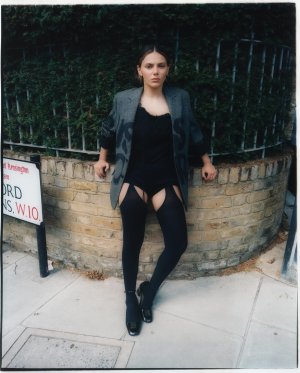 Dafne Keen metal magazine (4).jpg