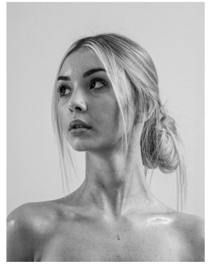 kamilalenajanicka  _kamilajanicka  kamciaa001 - 04.jpeg