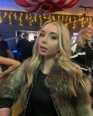 kamilalenajanicka  _kamilajanicka  kamciaa001 - 08.jpeg