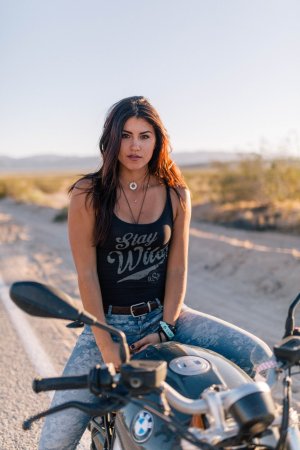 Kelly Yazdi (16).jpg