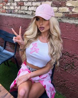 candi_lou 001 (69).jpg