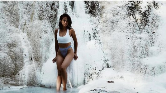 00Erika Fong [Mia, Samurai] A pretty underrated beauty of the pink rangers.2.jpg