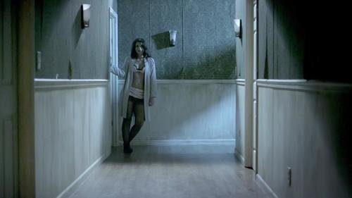 Juliana Harkavy, Elizabeth Brissenden & Karlee Eldridge - House of Bodies_4-500.jpg