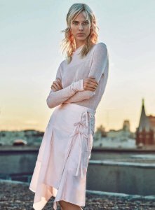 Aymeline Valade - Aymeline Valade 18.jpg