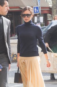 TheFappeningBlog.com - Victoria Beckham See Through 13.jpg