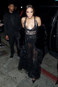 TheFappeningBlog.com - Winnie Harlow 5.jpg