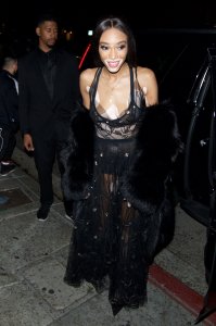 TheFappeningBlog.com - Winnie Harlow 4.jpg