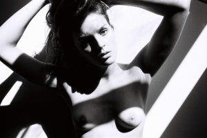 TheFappeningBlog.com - Clara Botte 8.jpg