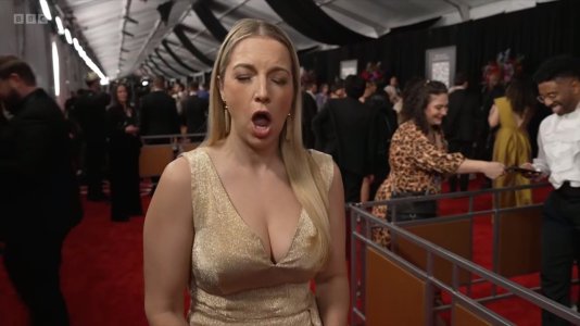 2025.02.02_Emma.Vardy_BBC.Weekend.News_-_Late News-cut-merged.mp4_snapshot003.jpg 2025.02.02_Emma.Vardy_BBC.Weekend.News_-_Late News-cut-merged.mp4_snapshot003.jpg