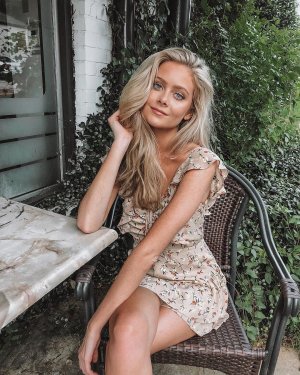 Hannah Godwin (9).jpg