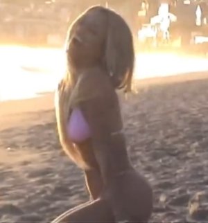 cm - flawless screencap3.jpg