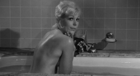 Naked Kim Novak in The Notorious Landlady.jpg