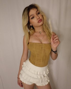 Abby Paradise (6).jpg