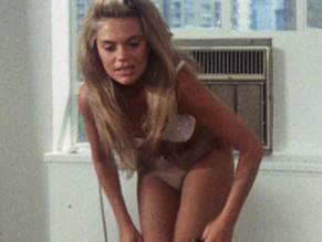 Dyan Cannon (2).jpg