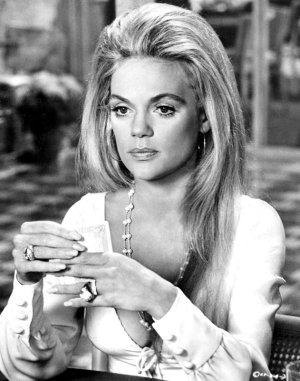 Dyan Cannon 1970.jpg