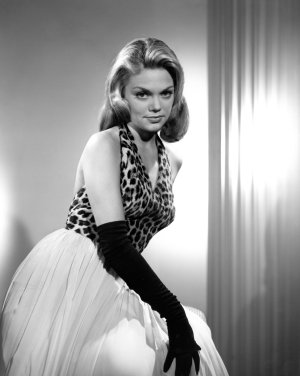Dyan Cannon, 1950s.jpg